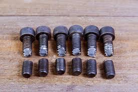 ۵ عامل شکست اتصالات پیچ و مهره ای